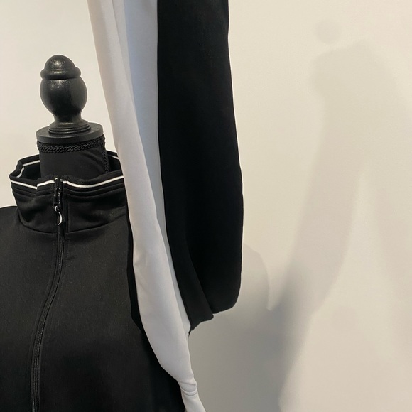 PUMA Zip Up in Black and White Mens Size Large, NWOT - Picture 5 of 9